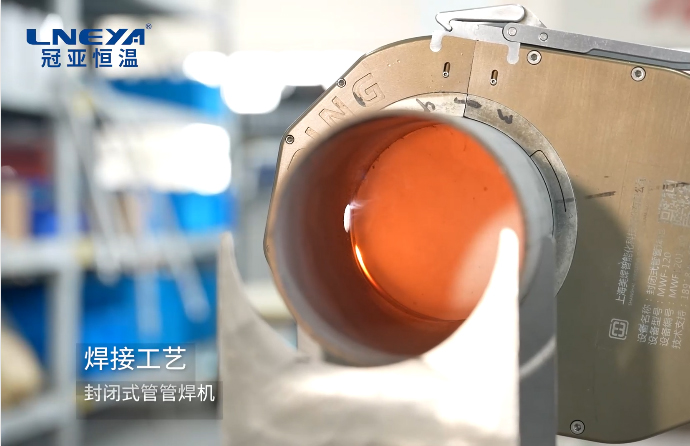 封闭式管管焊机